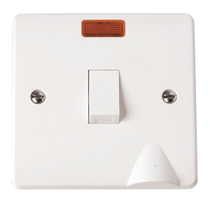CLICK MODE 1-GANG 2-POLE 20A SWITCH WITH F/OUTLET